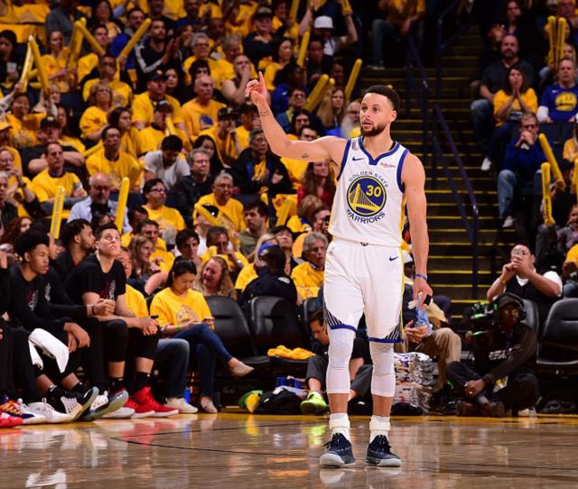 与西班牙新 与西班牙新