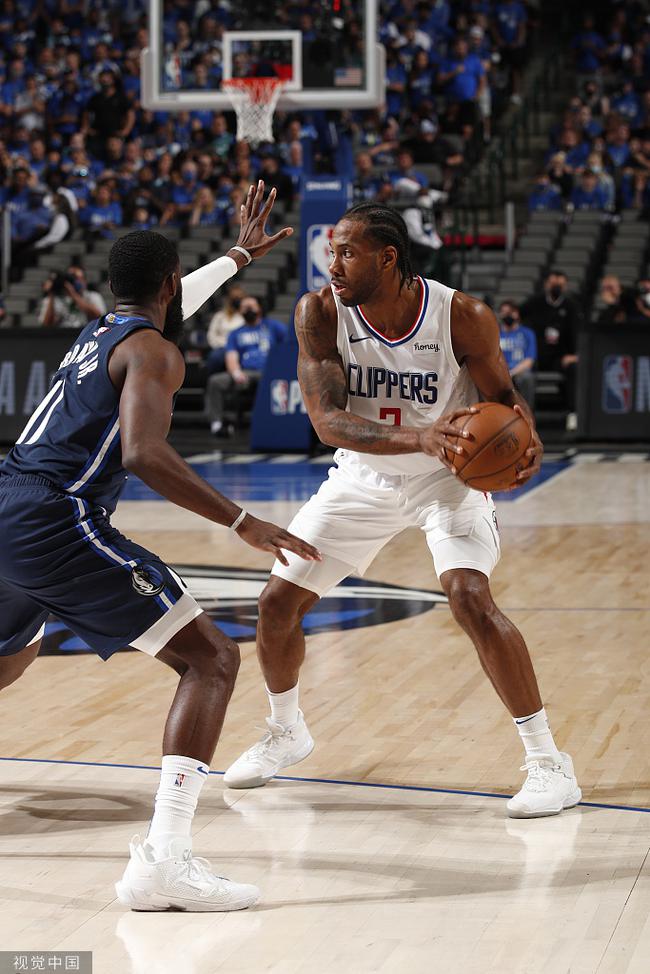 更暴露出某 更暴露出某