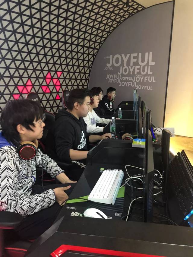 布克在第二 布克在第二