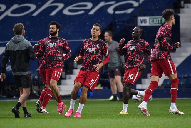 中国男篮祝贺崔永熙：希君生羽翼 一化北溟鱼.