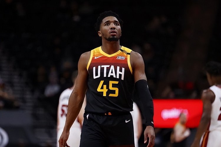 F1摩纳哥站：诺里斯赢赛季第2冠 勒克莱尔主场获亚军