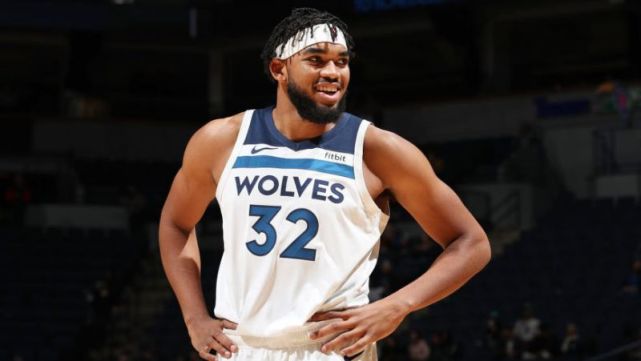 补这个位置 补这个位置