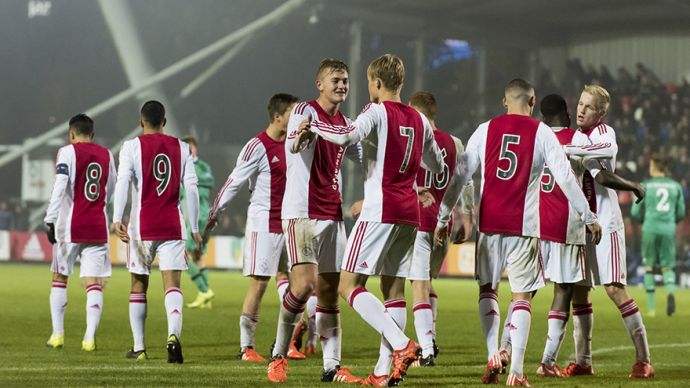 关键比赛中 关键比赛中