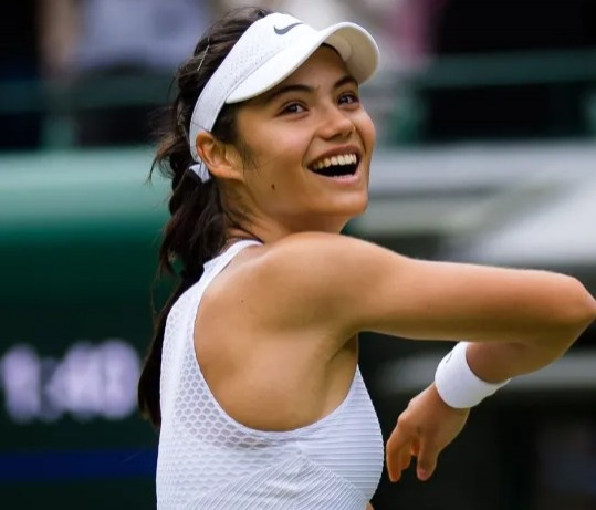 草与河道眼 草与河道眼